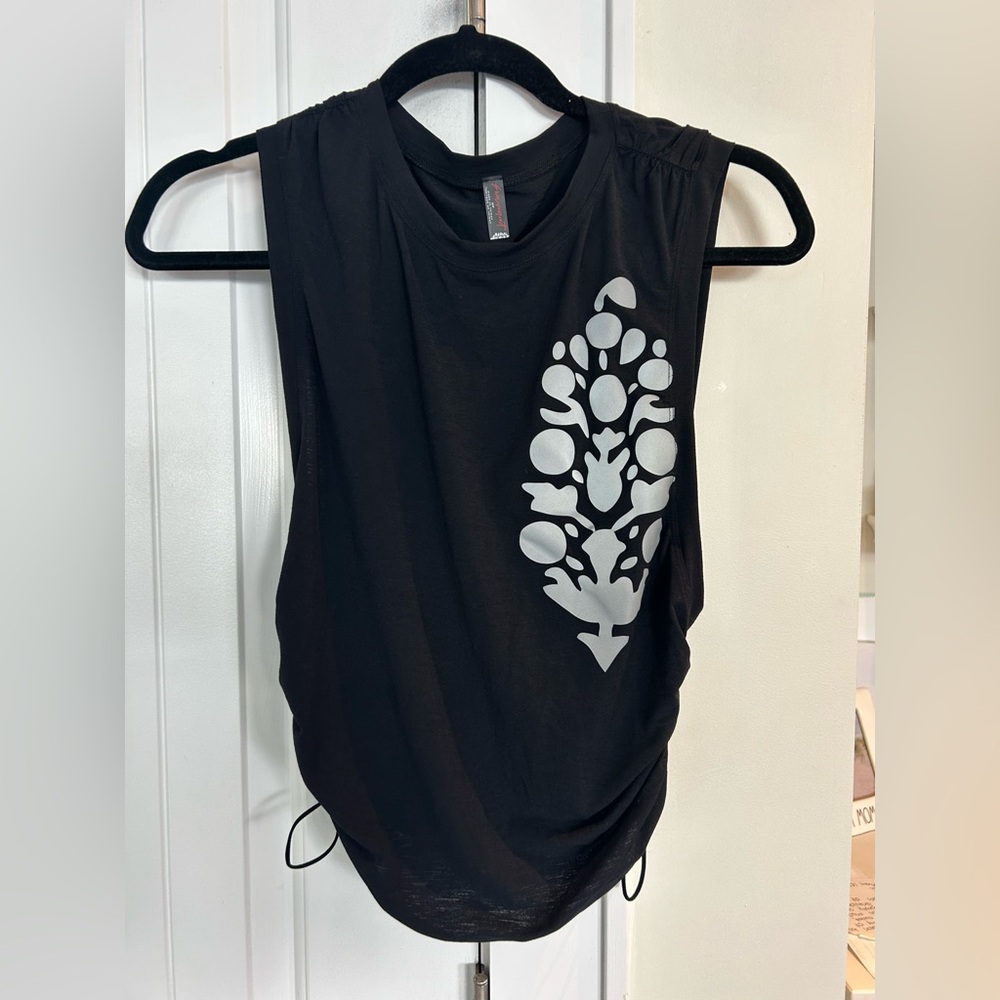 Free people Movement tank